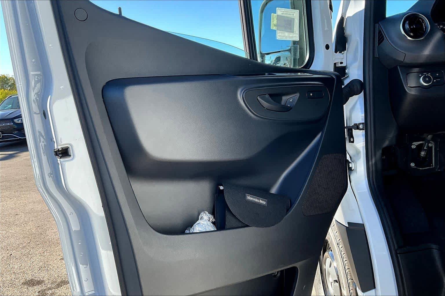 New 2026 Mercedes-Benz Sprinter 2500 image 10