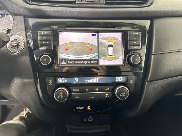 Used 2018 Nissan Rogue SV w/ Sun & Sound Touring Package image 22