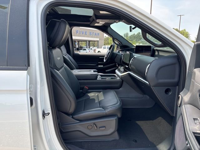 New 2026 Ford Expedition Platinum image 20