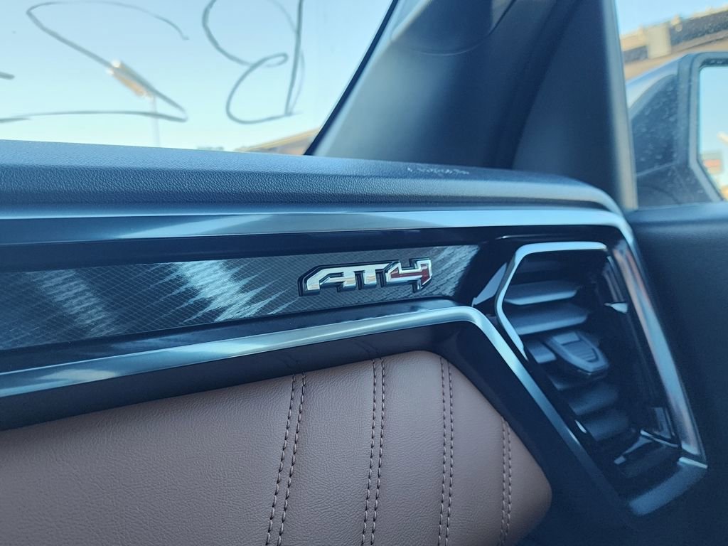 New 2026 GMC Canyon AT4 image 37