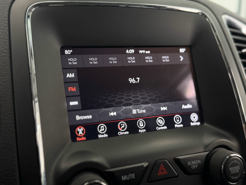 Used 2018 Dodge Durango SXT w/ 3rd Row Seating Group image 21