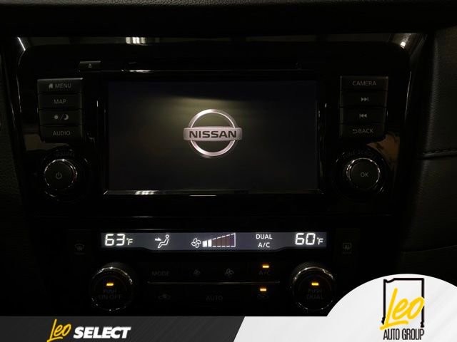 Used 2020 Nissan Rogue SV w/ Sun & Sound Touring Package AWD/4WD image 12