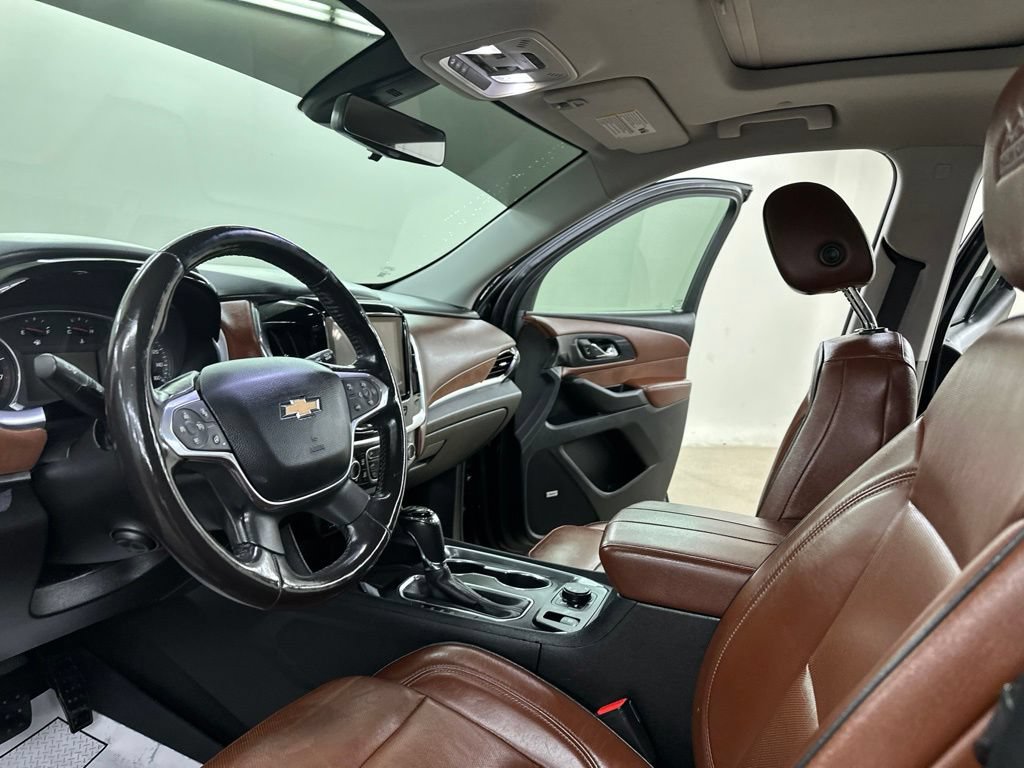 Used 2018 Chevrolet Traverse High Country AWD/4WD image 33