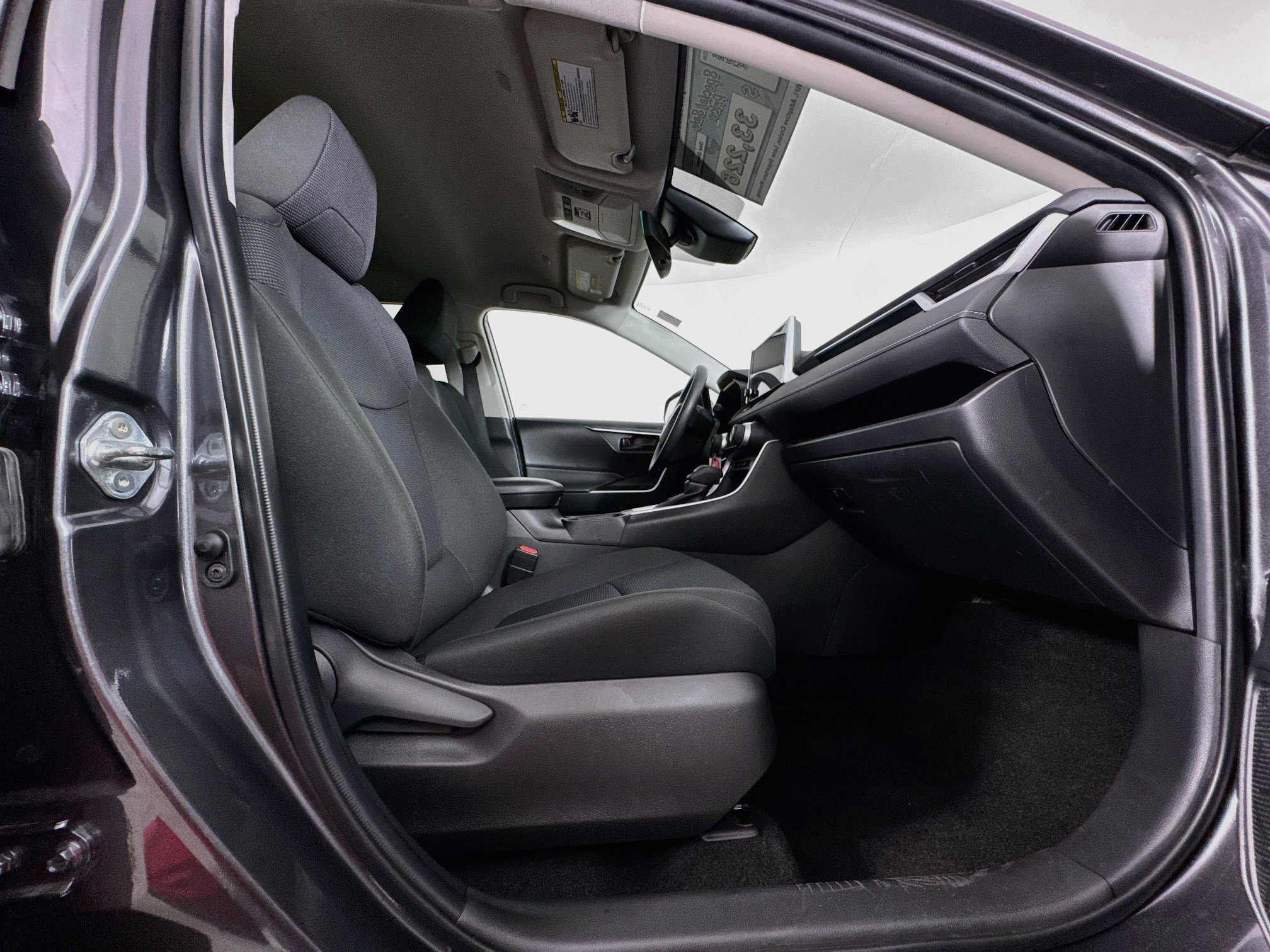 Certified 2024 Toyota RAV4 LE AWD/4WD image 26