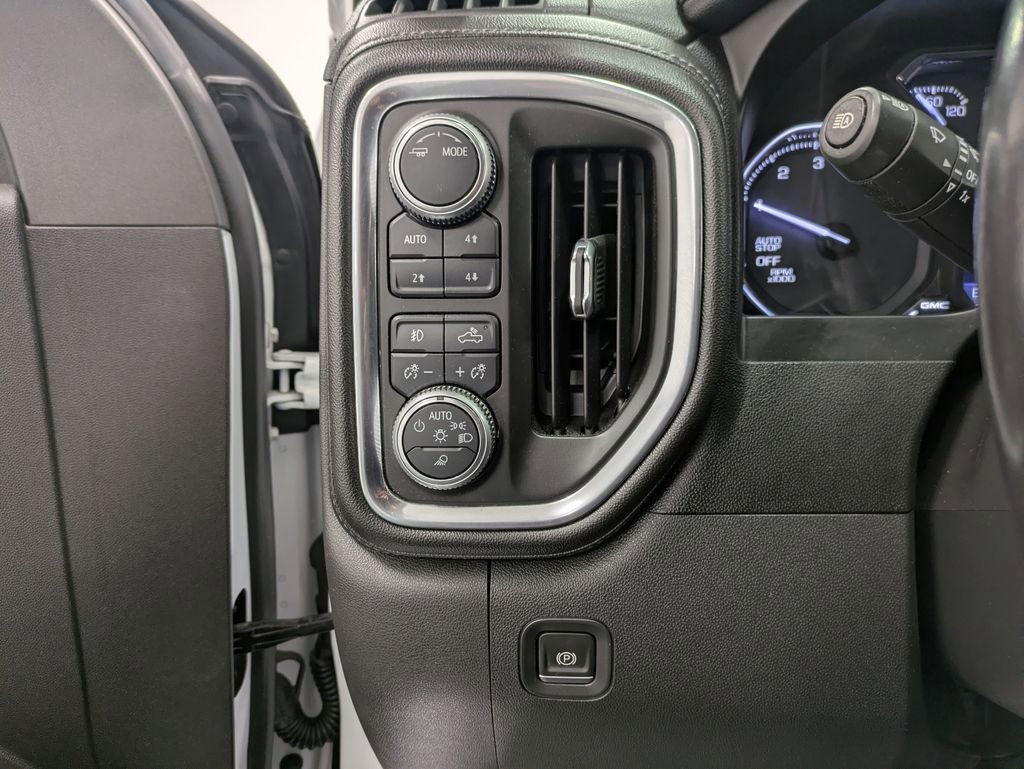 Used 2020 GMC Sierra 1500 SLT w/ SLT Premium Plus Package AWD/4WD image 22