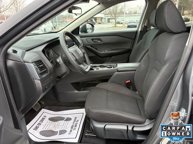 Used 2025 Nissan Rogue S image 8