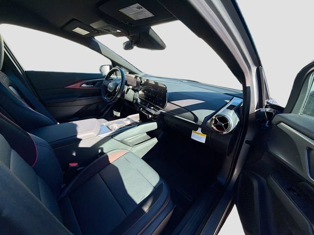 New 2026 Chevrolet Equinox EV RS FWD image 32