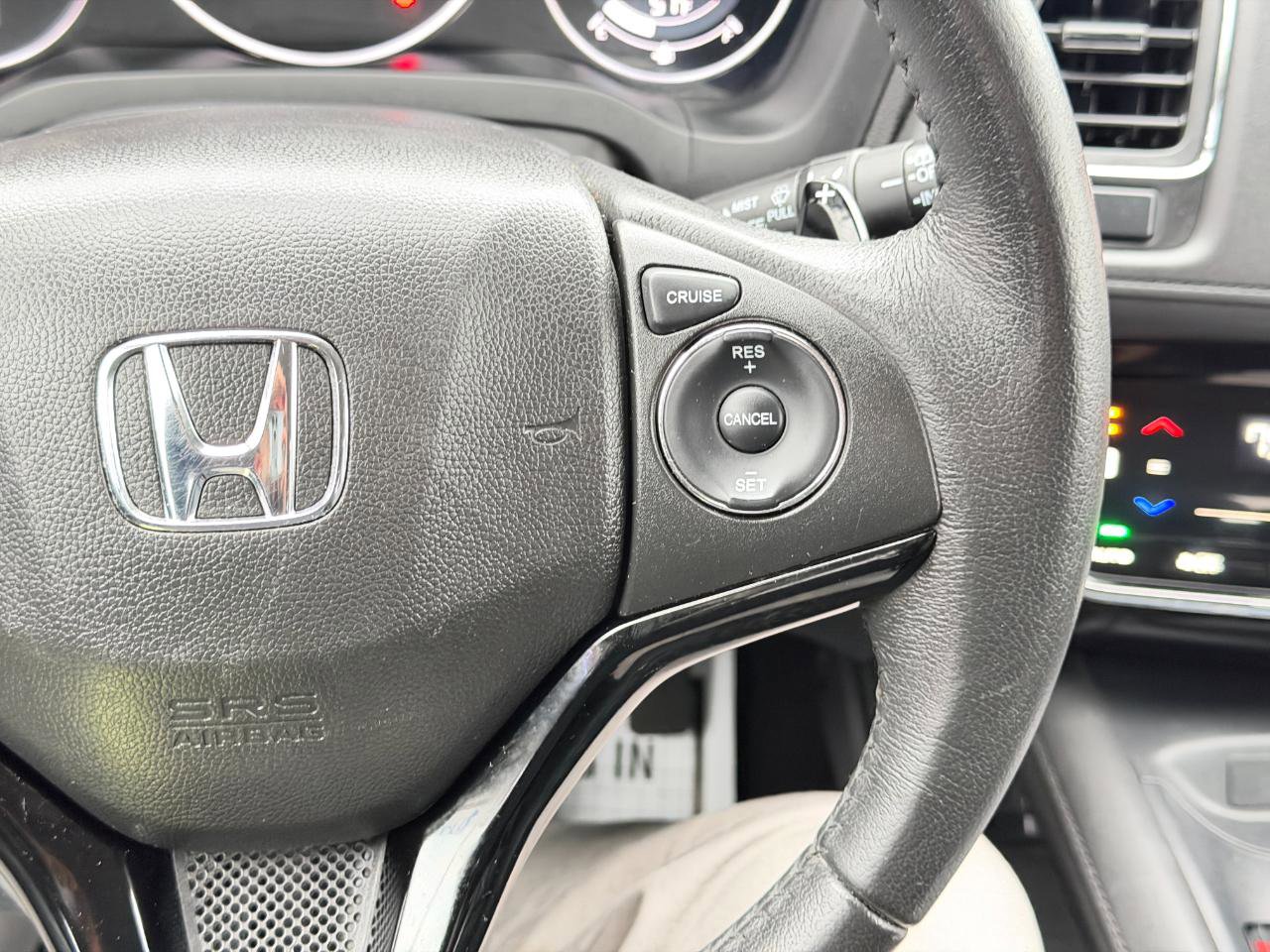 Used 2017 Honda HR-V EX-L image 70