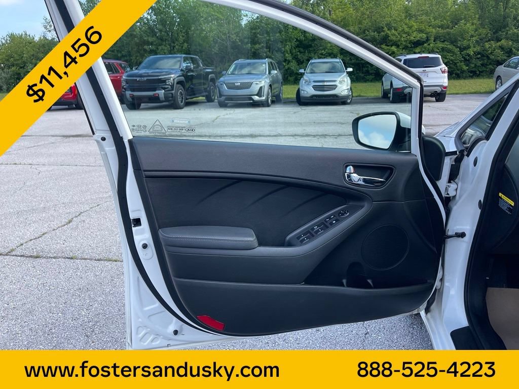 Used 2018 Kia Forte S FWD image 14