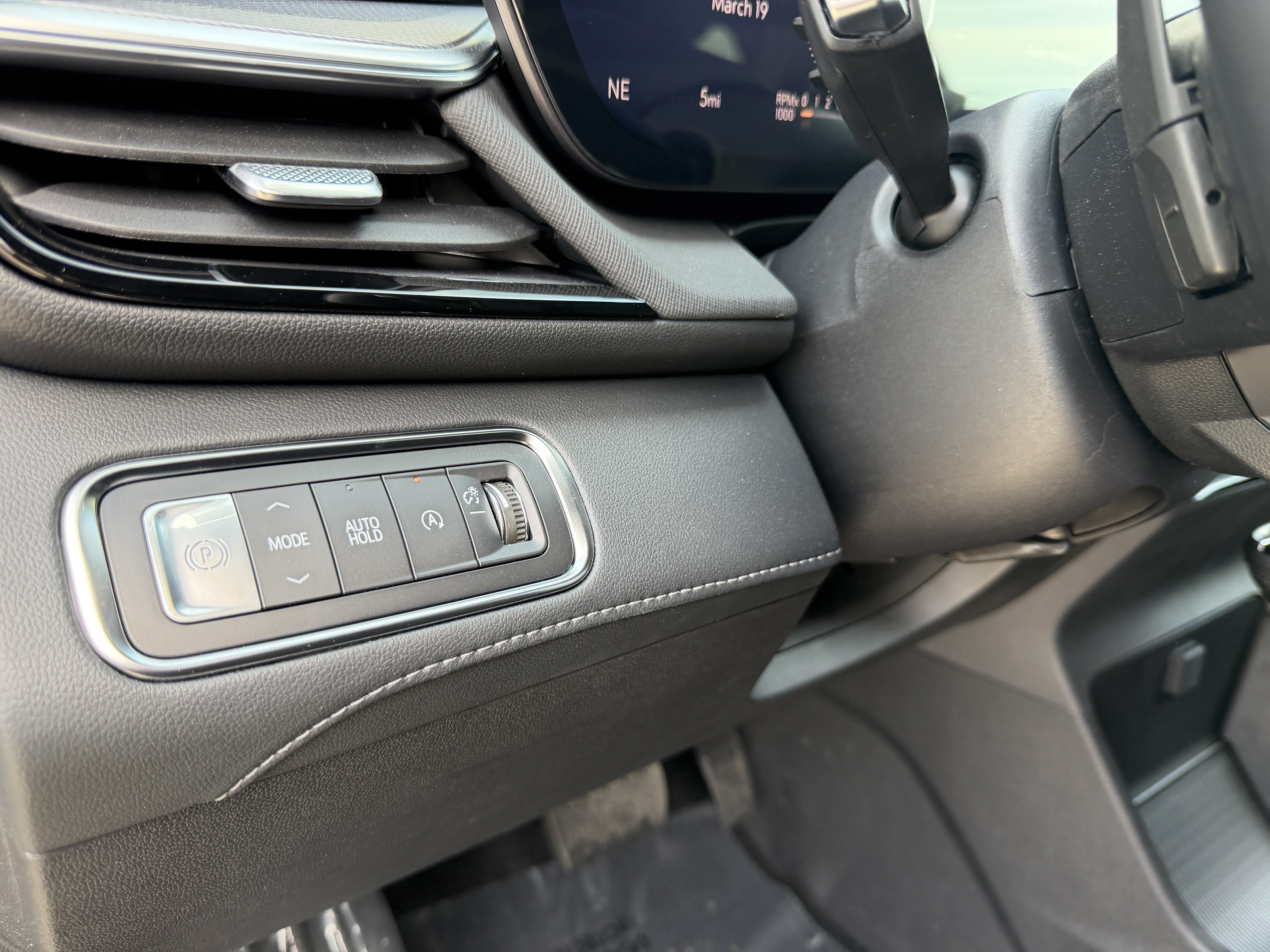 New 2026 Buick Enclave Sport Touring w/ Power Package FWD image 14