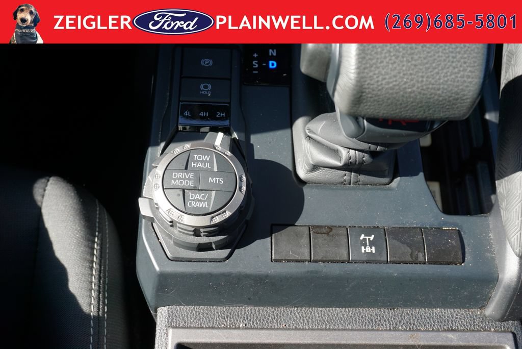 Used 2025 Toyota Tacoma TRD Off-Road AWD/4WD image 22