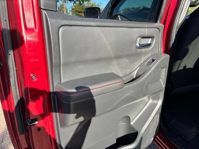 Used 2024 Nissan Frontier PRO-4X w/ Pro Convenience Package AWD/4WD image 22