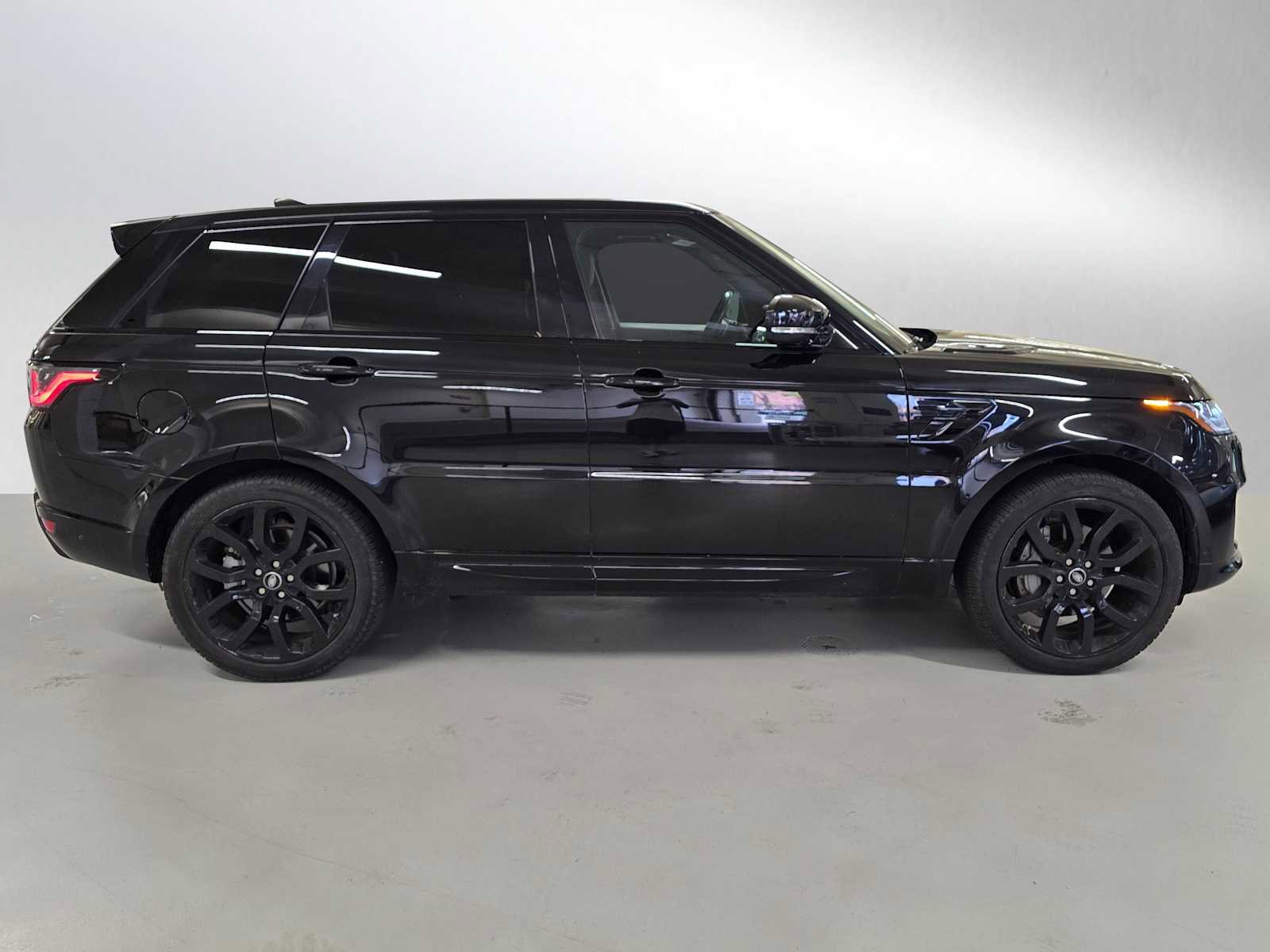 Used 2022 Land Rover Range Rover Sport HSE Silver Edition AWD/4WD image 6