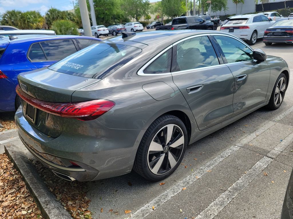 Used 2025 Audi A5 2.0T Premium w/ Convenience Package image 5