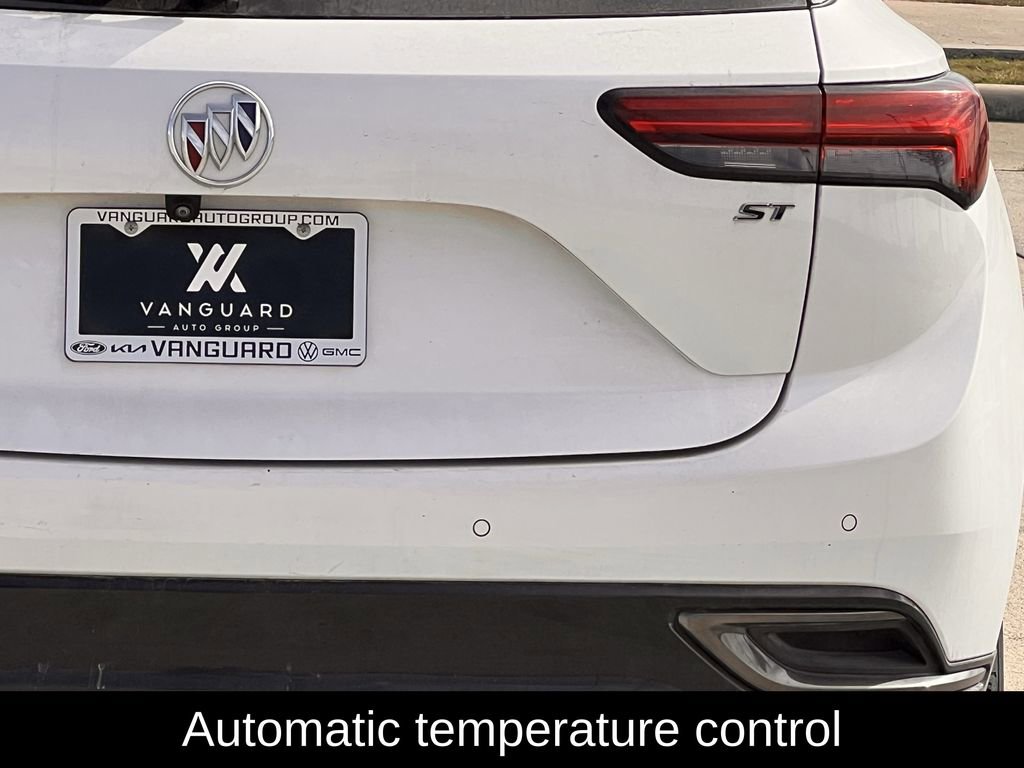 Used 2023 Buick Envision Essence w/ Sport Touring Package image 5