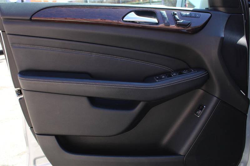 Used 2012 Mercedes-Benz ML 350 4MATIC image 11