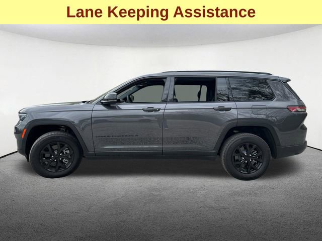 Used 2025 Jeep Grand Cherokee L Altitude AWD/4WD image 6
