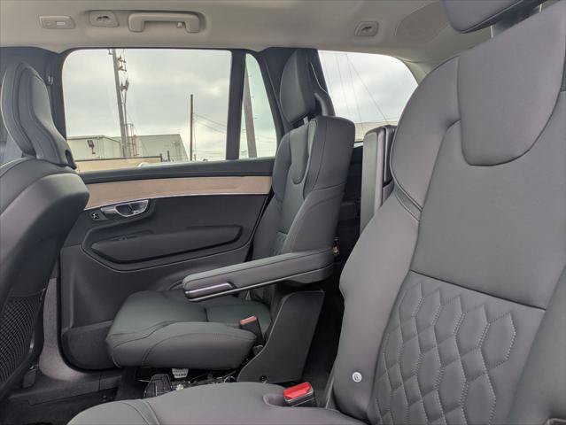 New 2026 Volvo XC90 T8 Plus w/ Protection Package AWD/4WD image 12