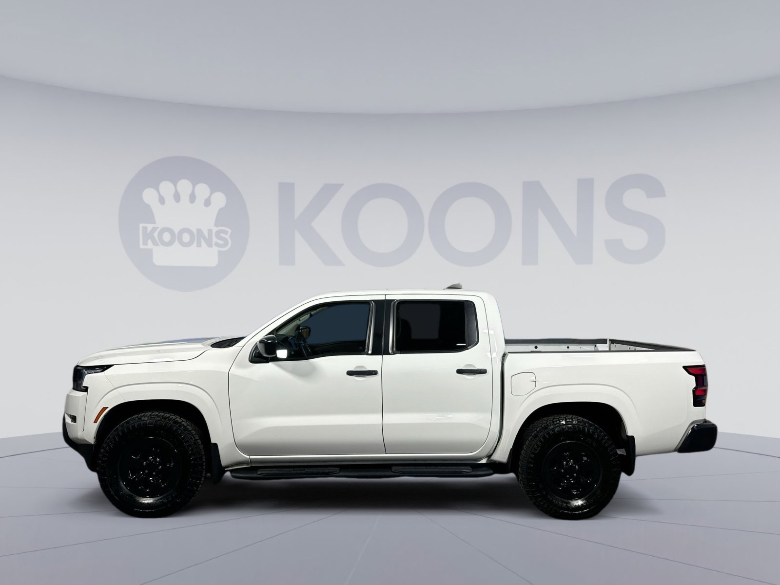 Used 2023 Nissan Frontier S w/ Technology Package image 2