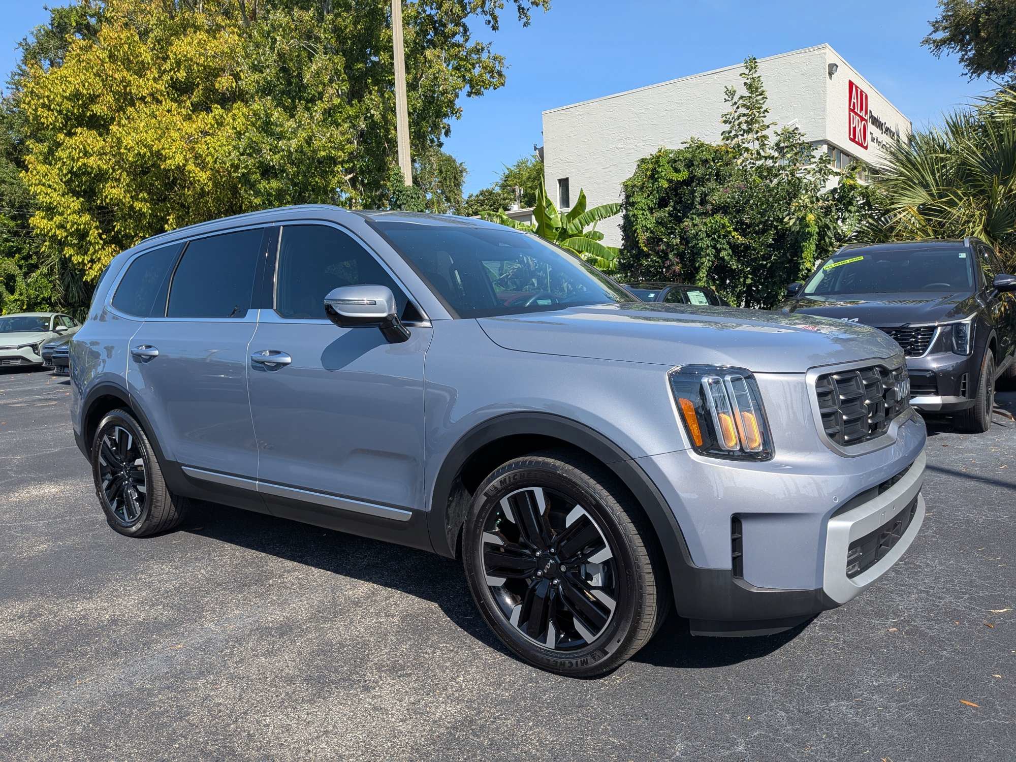 Certified 2024 Kia Telluride SX w/ Towing Package