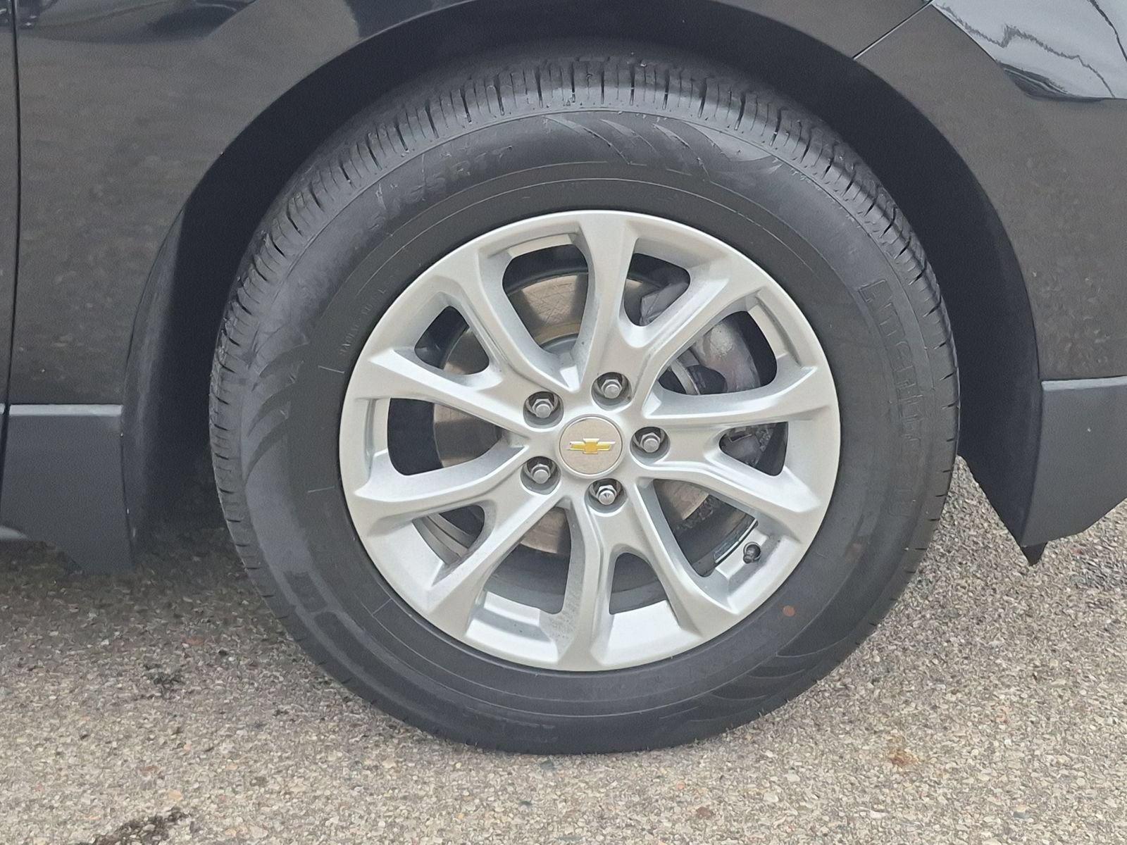 Used 2019 Chevrolet Equinox LT w/ Driver Convenience Package FWD image 15