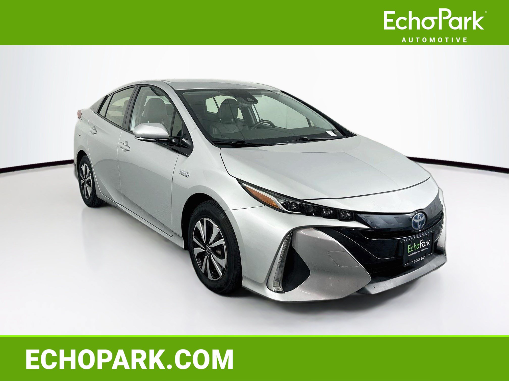 Used 2017 Toyota Prius Prime Premium FWD image 1