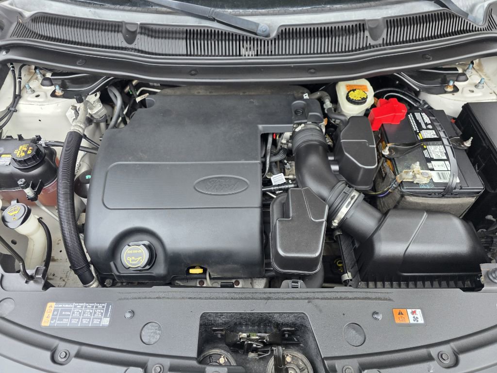 Used 2017 Ford Explorer XLT w/ Equipment Group 202A image 38