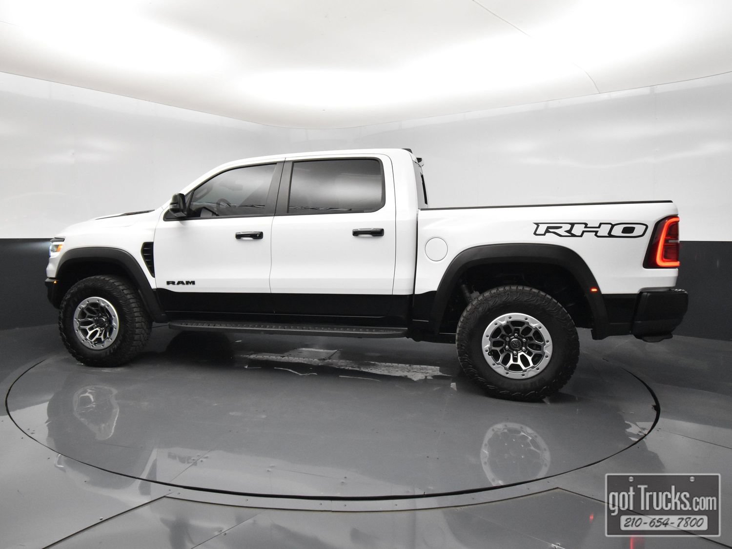Used 2026 RAM 1500 RHO w/ RHO Level 1 Equipment Group AWD/4WD image 3