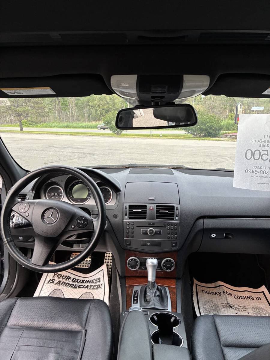 Used 2011 Mercedes-Benz C 300 4MATIC Sedan image 15