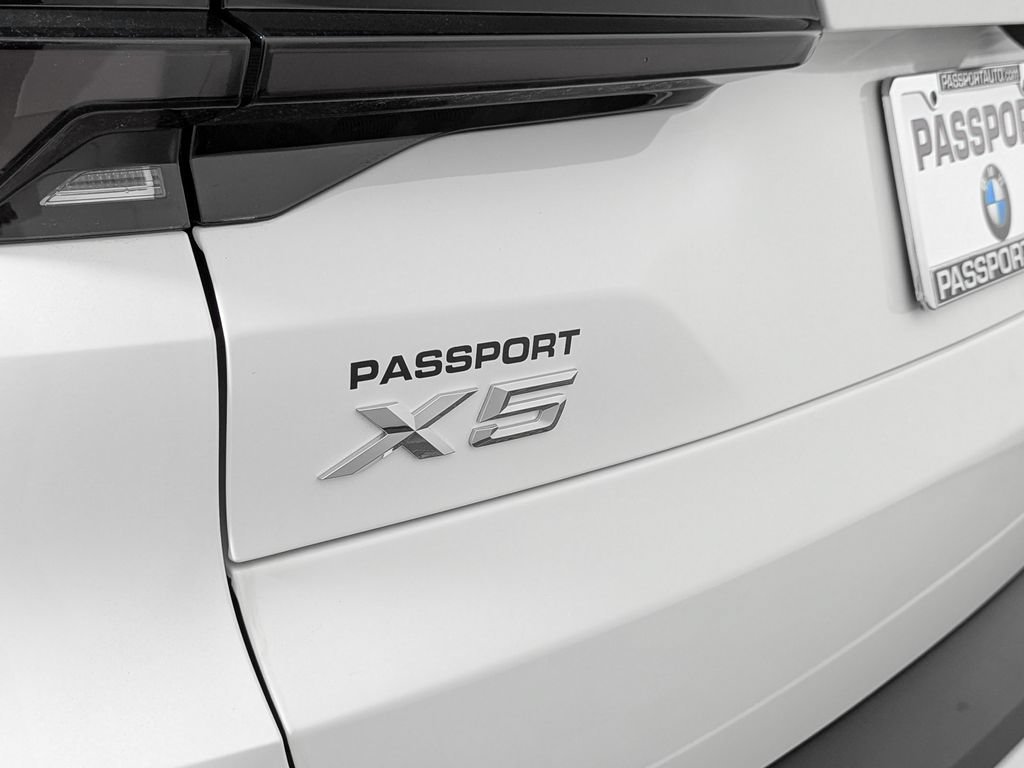New 2026 BMW X5 xDrive40i AWD/4WD image 6