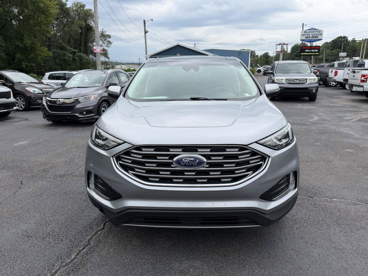 Used 2020 Ford Edge SEL w/ Convenience Package AWD/4WD image 2