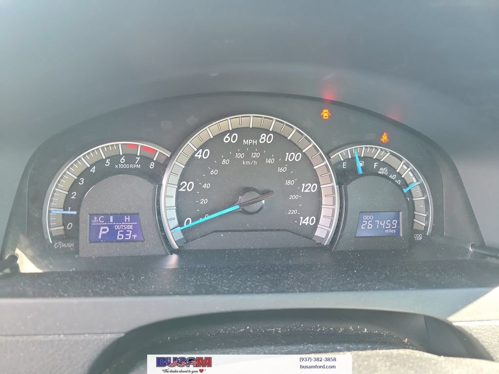 Used 2014 Toyota Camry SE w/ Leather Package FWD image 21