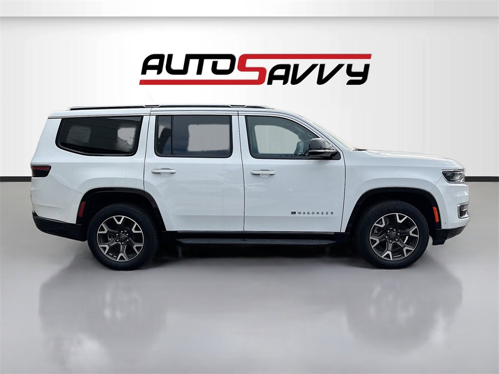 Used 2024 Jeep Wagoneer Series III image 8