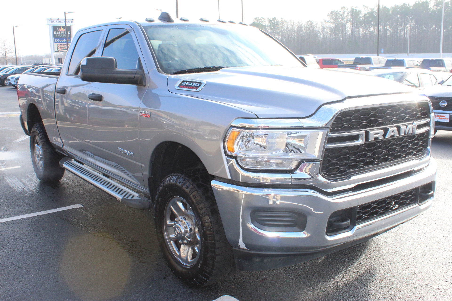Used 2022 RAM 2500 Tradesman w/ Chrome Appearance Group image 4