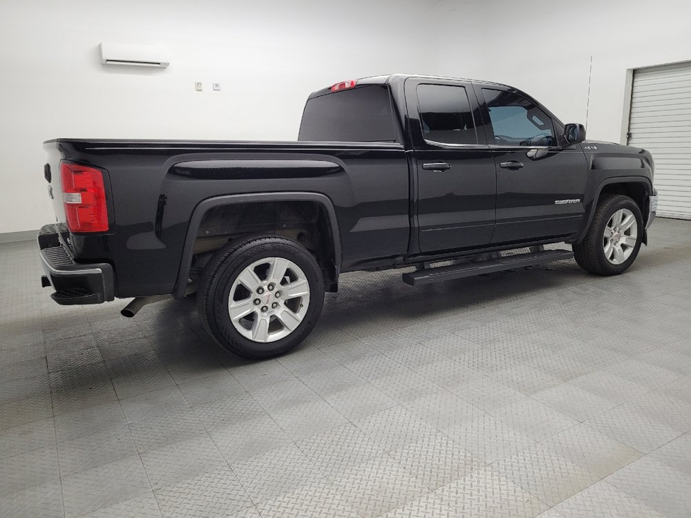 Used 2018 GMC Sierra 1500 SLE w/ SLE Value Package AWD/4WD image 10