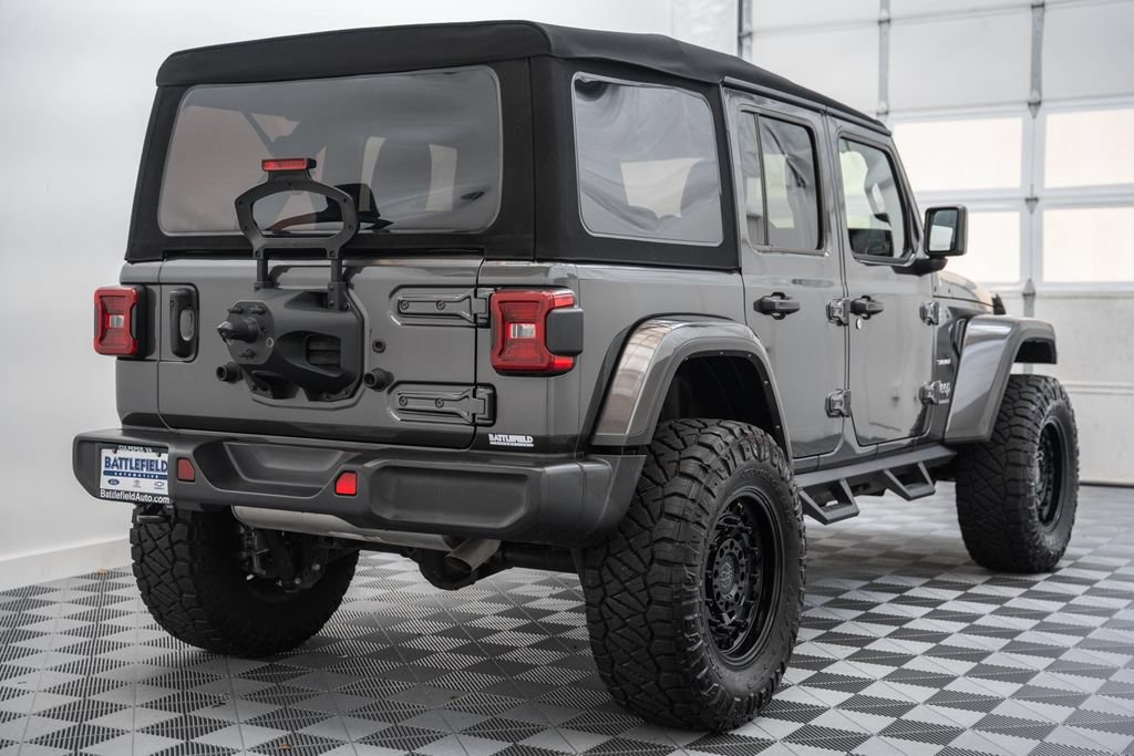Used 2024 Jeep Wrangler Unlimited Sahara w/ Technology Group AWD/4WD image 5