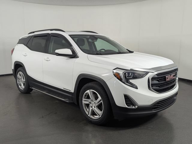 Used 2018 GMC Terrain SLE w/ GMC Pro Grade Package AWD/4WD image 2