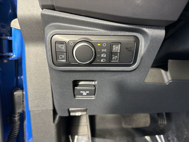 Used 2024 Ford Bronco Badlands image 14