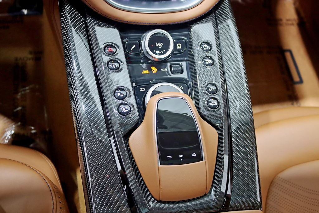 Used 2023 Aston Martin DBX 707 AWD/4WD image 32