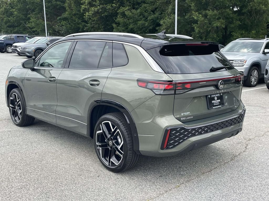 New 2026 Volkswagen Tiguan SEL R-Line AWD/4WD image 10
