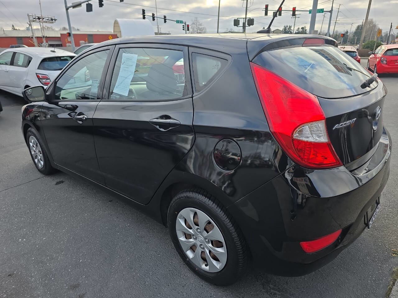 Used 2015 Hyundai Accent GS image 11
