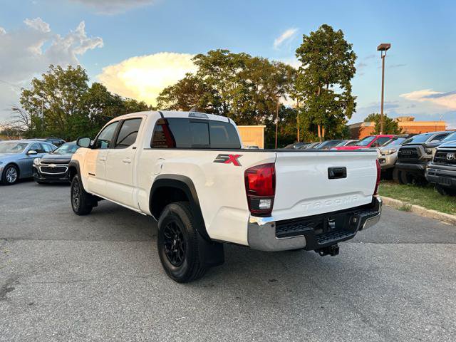 Used 2023 Toyota Tacoma SR5 RWD image 9