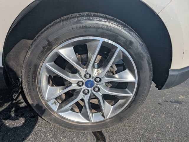 Used 2017 Ford Edge Titanium w/ Equipment Group 301A image 24