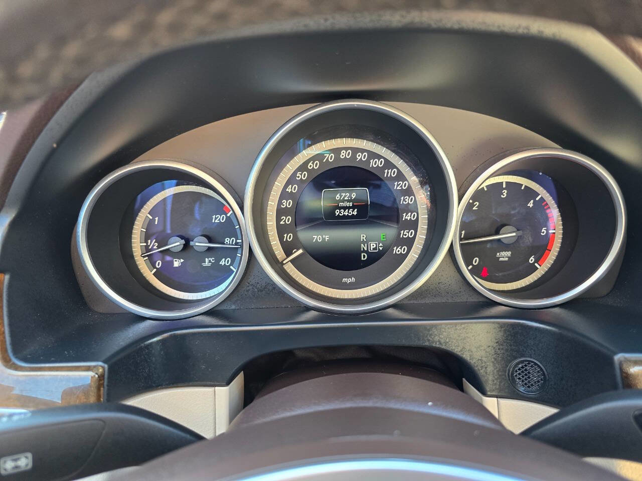 Used 2016 Mercedes-Benz E 250 4MATIC Sedan image 20