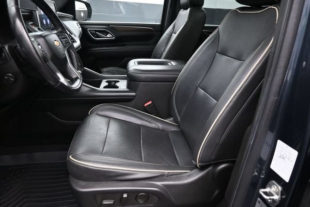 Used 2021 Chevrolet Tahoe Premier w/ Premium Package RWD image 25