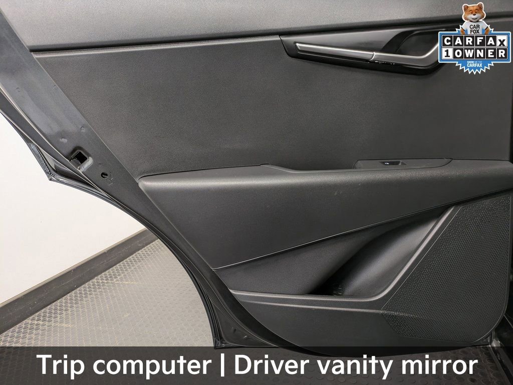 Used 2024 Kia Niro LX image 29