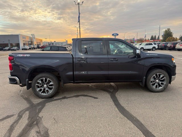 Used 2023 Chevrolet Silverado 1500 LT w/ All Star Edition Plus AWD/4WD image 11
