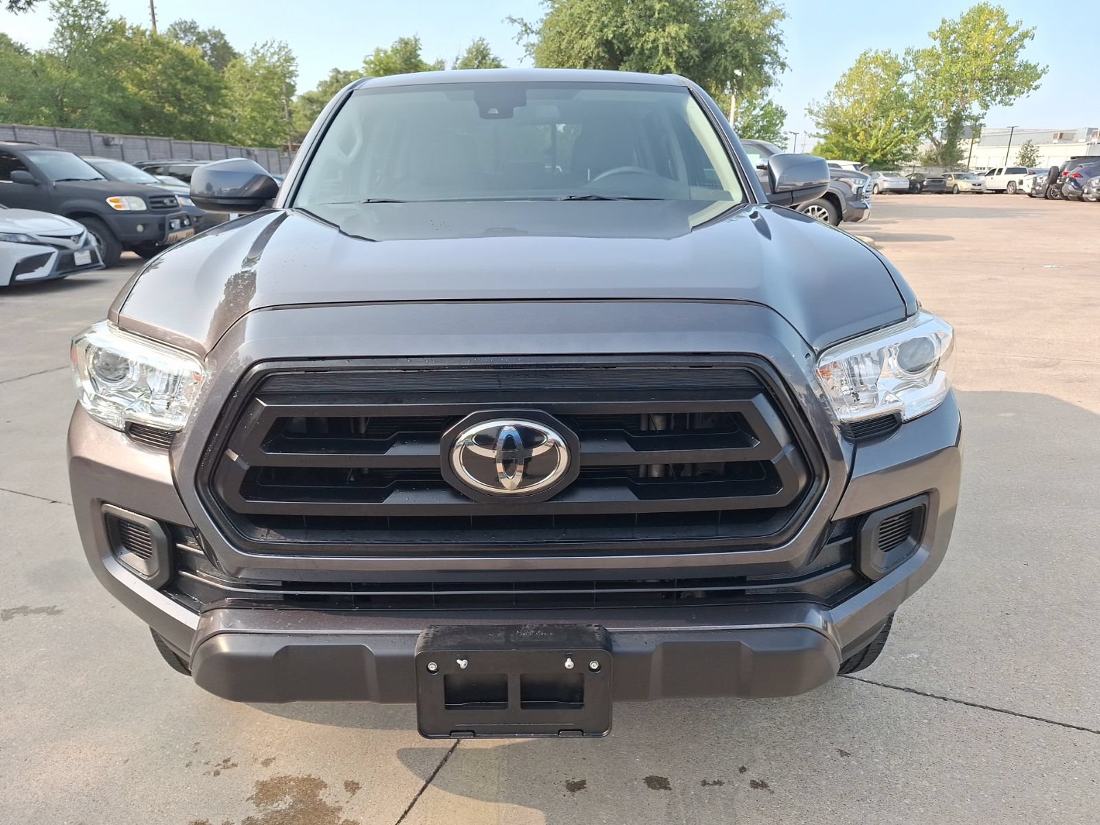 Used 2020 Toyota Tacoma SR w/ SR Convenience Package RWD image 9