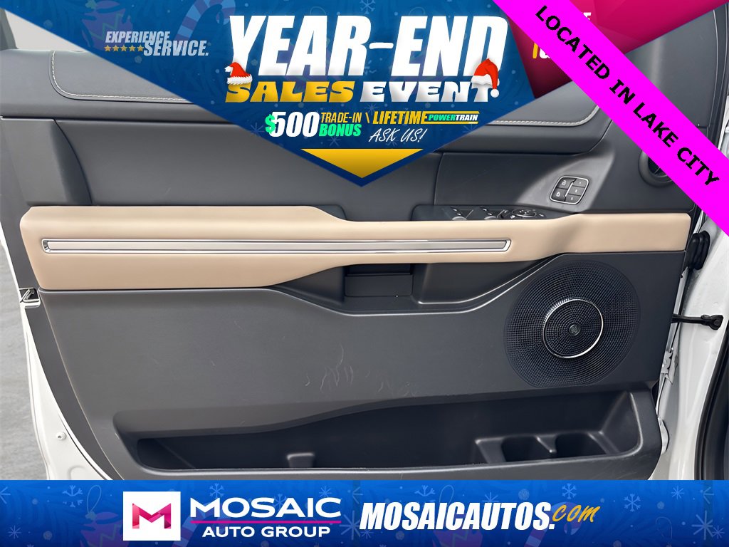 Used 2024 Ford Expedition Max Limited image 22