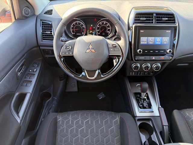 New 2027 Mitsubishi Outlander Sport LE FWD image 17
